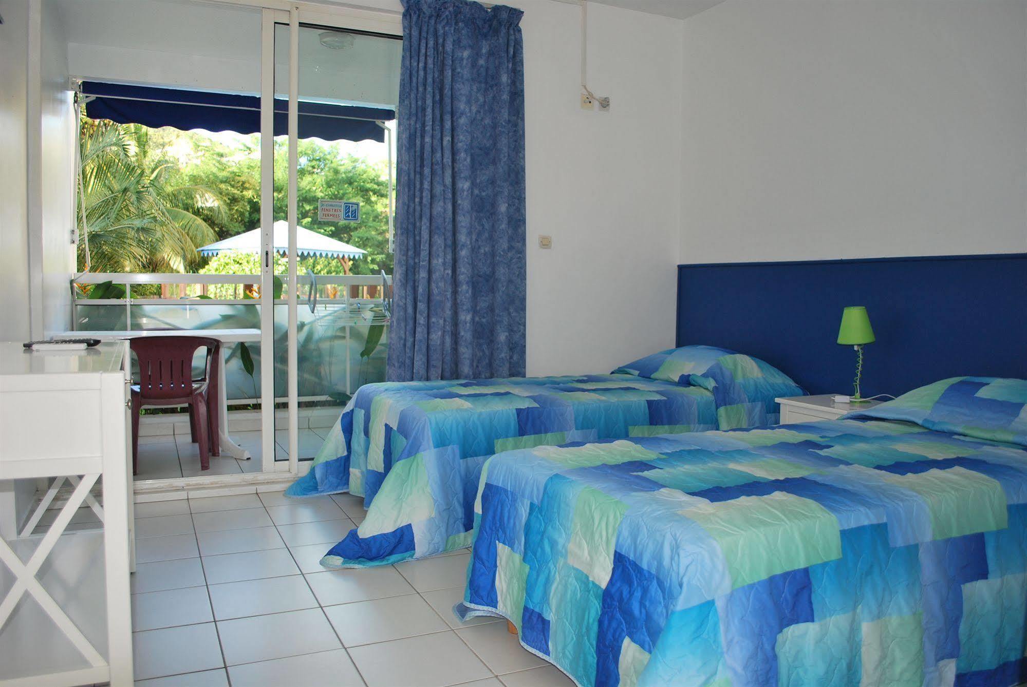 Les Creolines Aparthotel Sainte-Luce Exterior photo